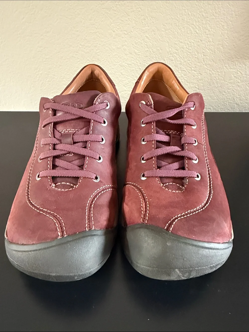 KEEN Women's Burgundy Leather Lace-Up Sneakers